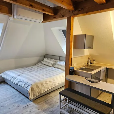 Apartament Elke *